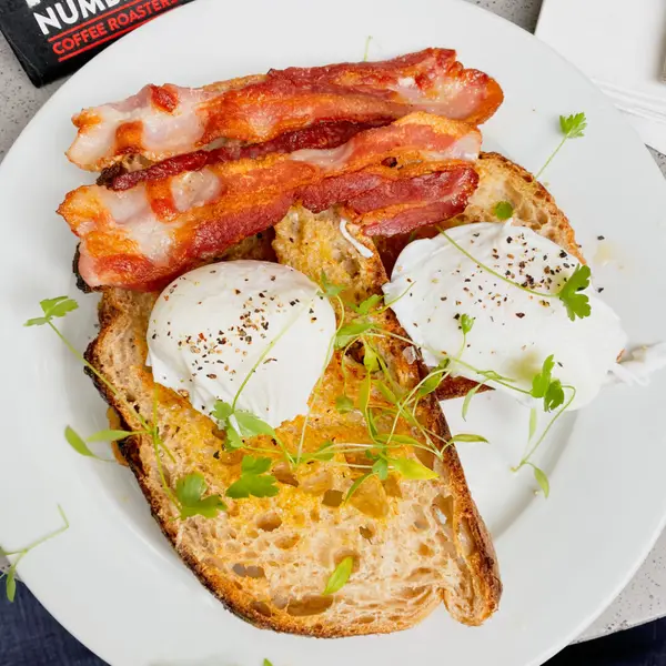 Coffee and brunch at Hot Numbers in Cambridge, from the @cambridge.food Instagram